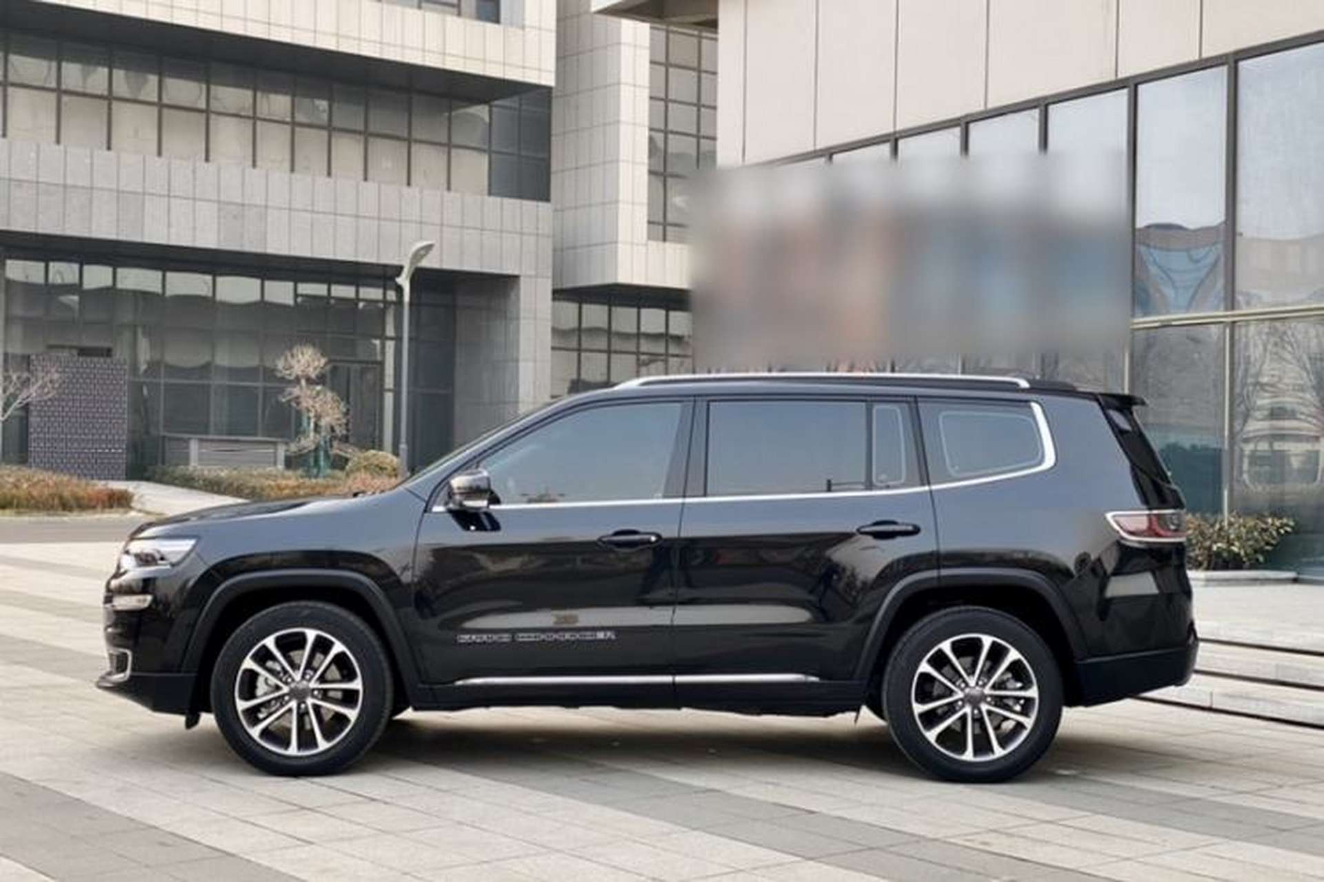 Used Jeep Grand Commander 2018 2.0T Four-Wheel Drive Enjoyment Edition China VI Exterior 8