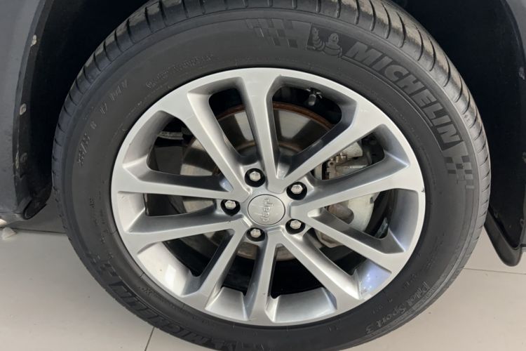 Used Jeep Grand Commander 2018 2.0T Four-Wheel Drive Prestige Edition China V Front