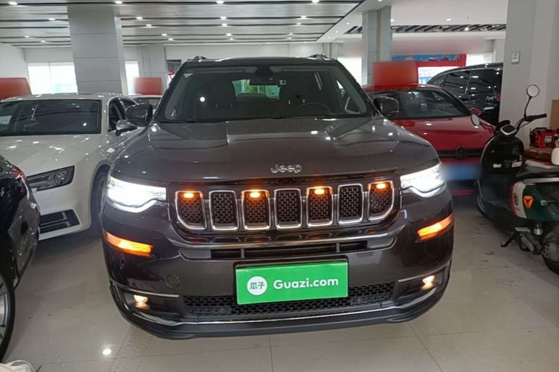 Used Jeep Grand Commander 2018 2.0T Four-Wheel Drive Enjoyment Edition China VI Front