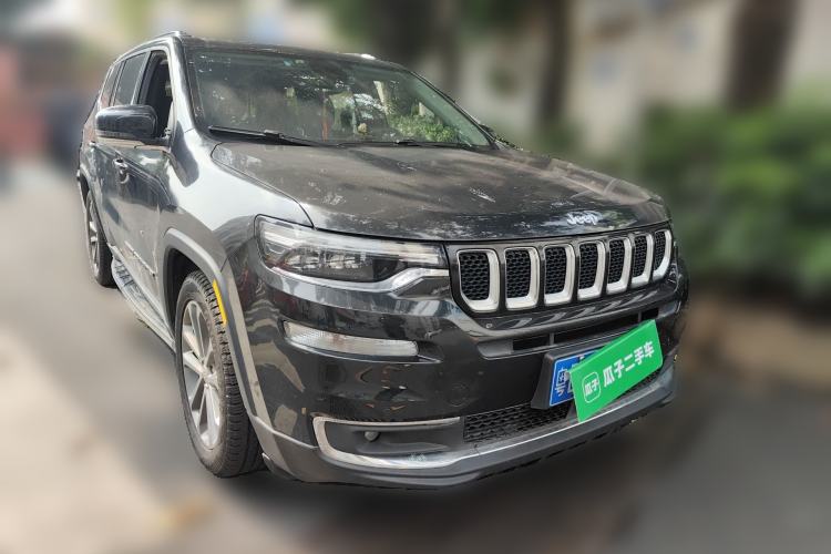 Used Jeep Grand Commander 2018 2.0T Four-Wheel Drive Premium Navigation Edition China VI Front Right 45 Deg