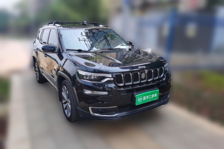 Used Jeep Grand Commander 2018 2.0T Four-Wheel Drive Enjoyment Edition China VI Front Right 45 Deg