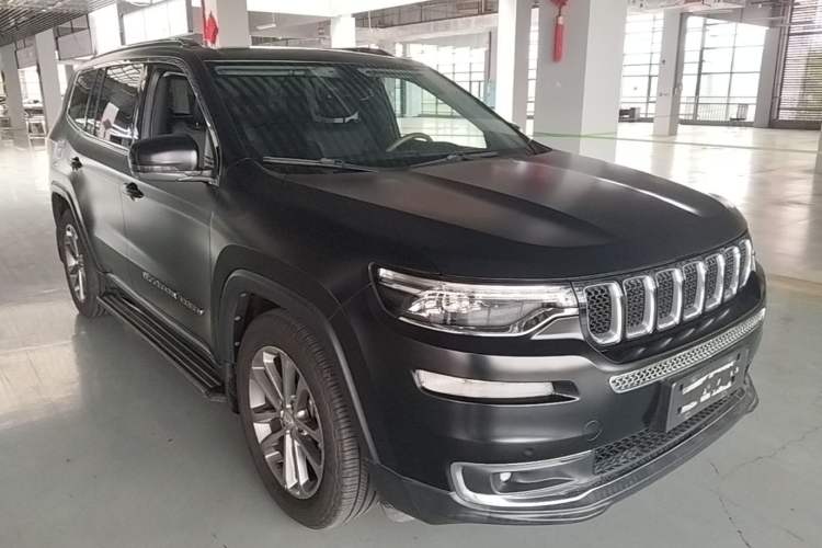 Used Jeep Grand Commander 2018 2.0T Two-Wheel Drive Enjoy Edition China V Front Right 45 Deg