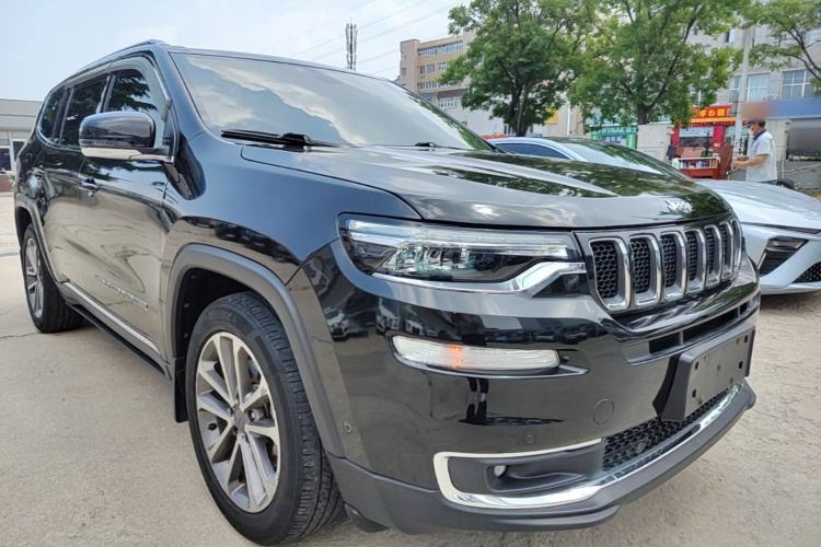 Used Jeep Grand Commander 2018 2.0T Four-Wheel Drive Enjoyment Version China V Front Right 45 Deg
