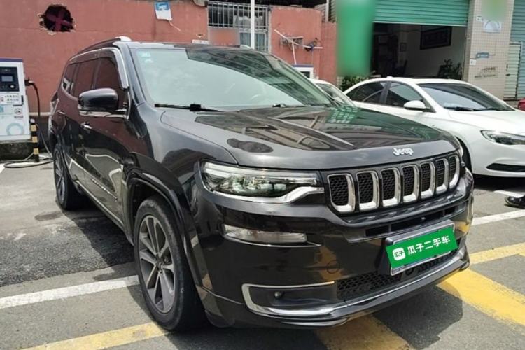 Used Jeep Grand Commander 2018 2.0T Four-Wheel Drive Smart Enjoyment Version China V Emission Standard Front Right 45 Deg