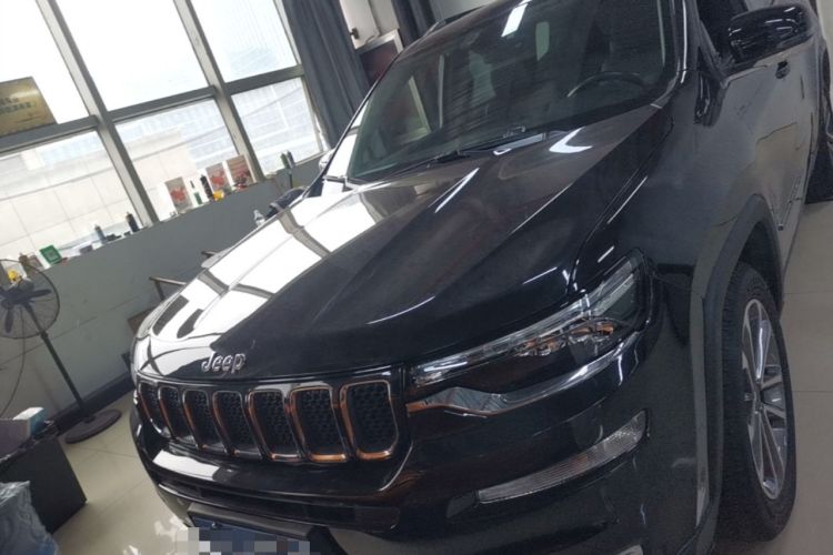 Used Jeep Grand Commander 2018 2.0T Four-Wheel Drive Enjoyment Edition China VI Front