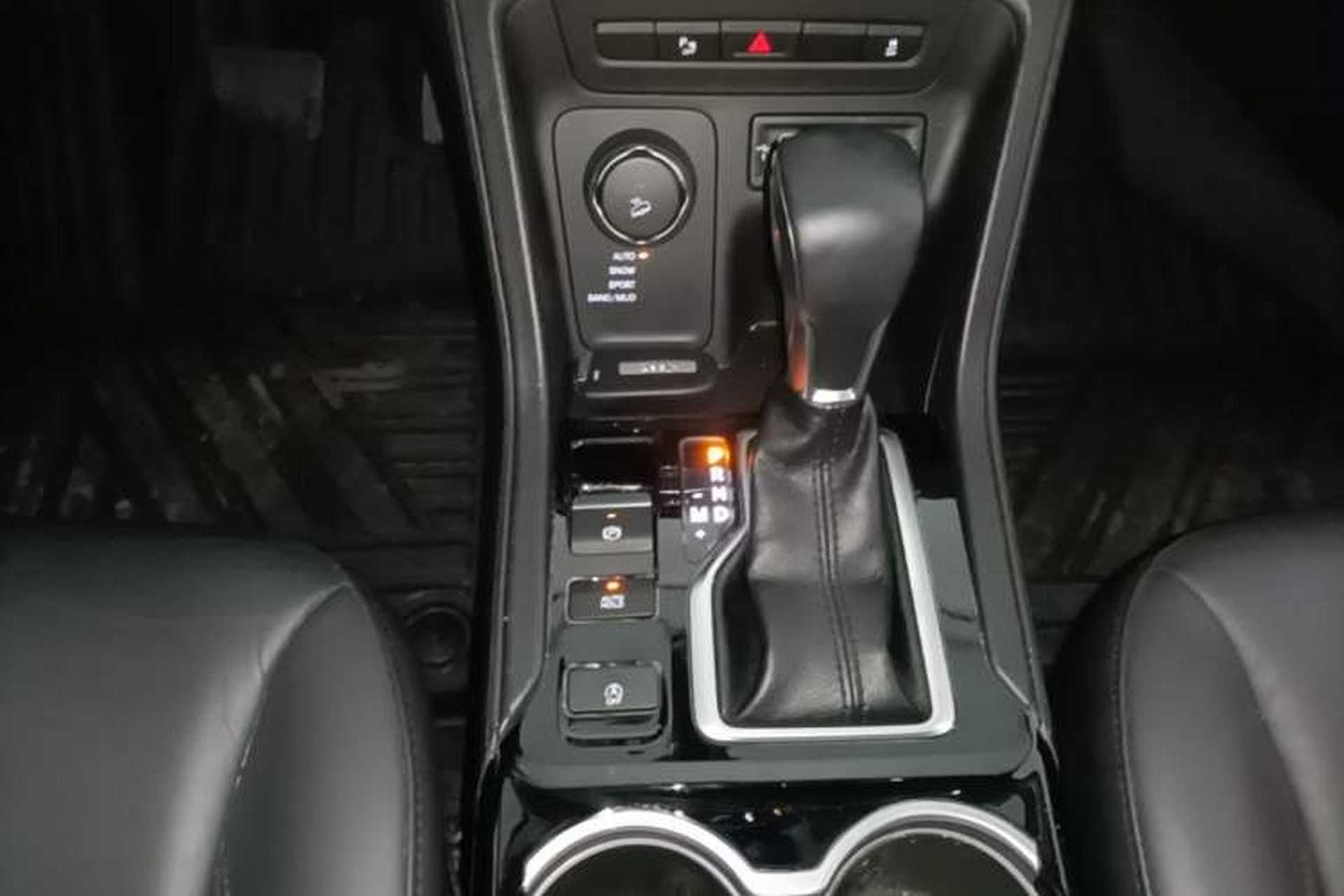 Used Jeep Grand Commander 2018 2.0T Four-Wheel Drive Enjoyment Edition China VI Gear Lever