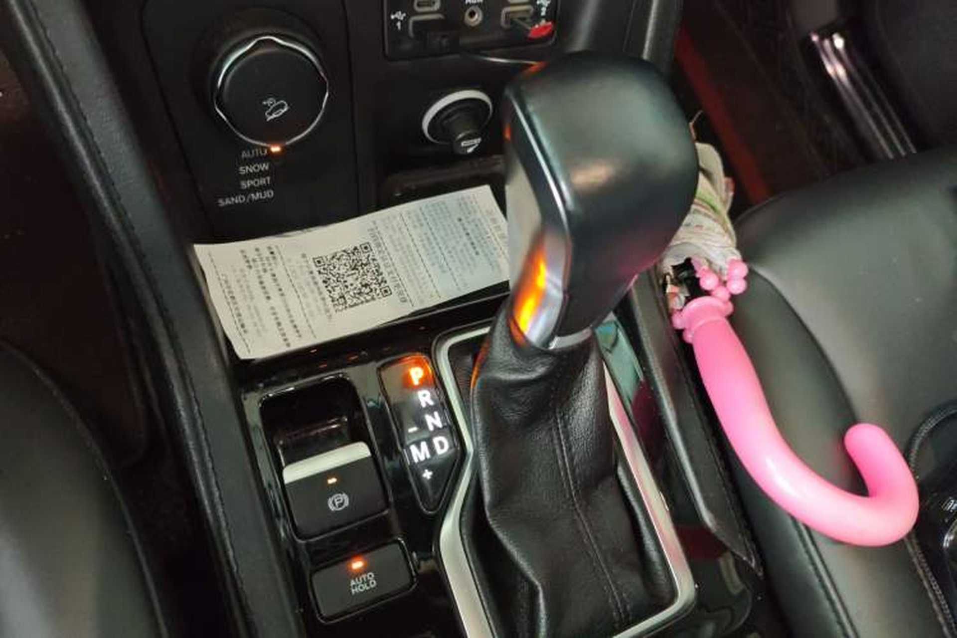 Used Jeep Grand Commander 2018 2.0T Four-Wheel Drive Prestige Edition China V Gear Lever