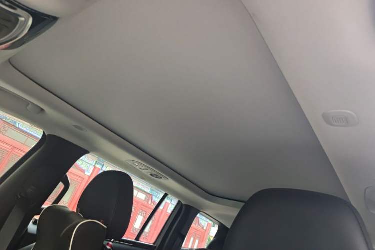Used Jeep Grand Commander 2018 2.0T Four-Wheel Drive Enjoyment Edition China VI Headliner