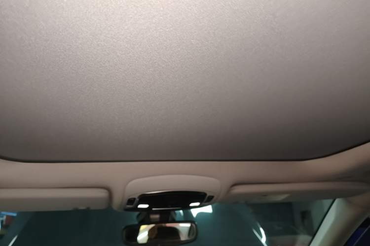 Used Jeep Grand Commander 2018 2.0T Four-Wheel Drive Enjoyment Edition China VI Headliner
