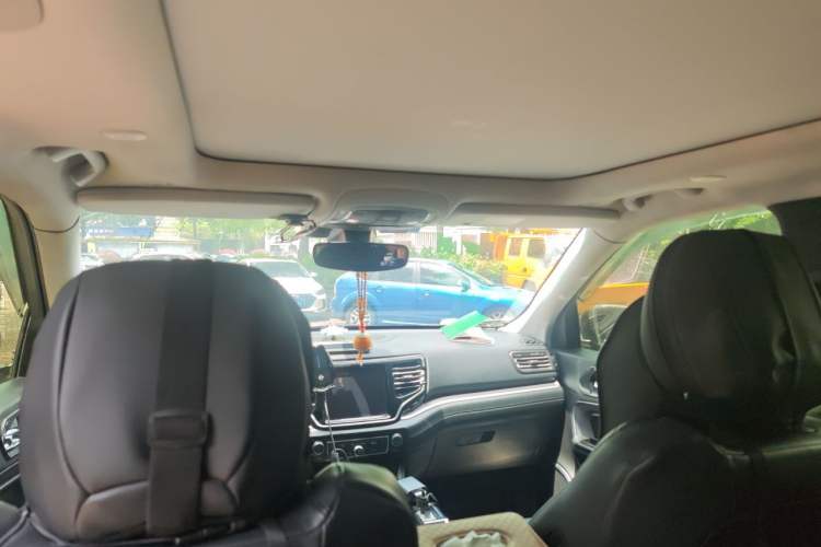 Used Jeep Grand Commander 2018 2.0T Four-Wheel Drive Enjoyment Edition China VI Headliner