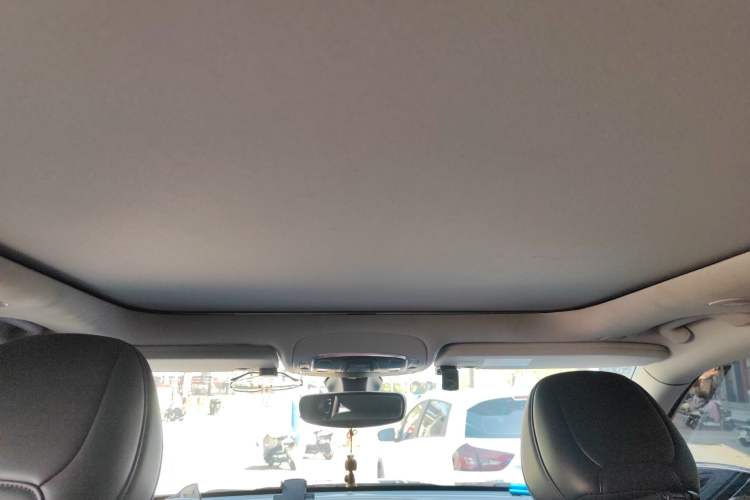 Used Jeep Grand Commander 2018 2.0T Two-Wheel Drive Enjoy Edition China VI Headliner