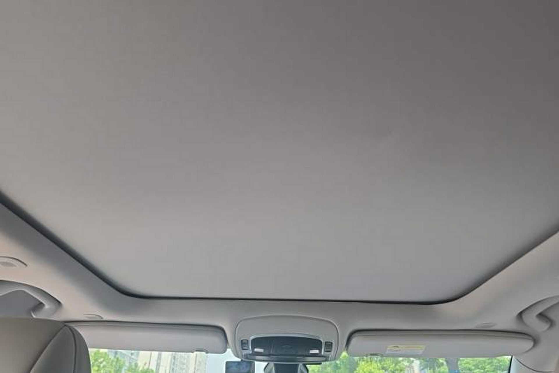 Used Jeep Grand Commander 2018 2.0T Four-Wheel Drive Premium Navigation Version China V Headliner
