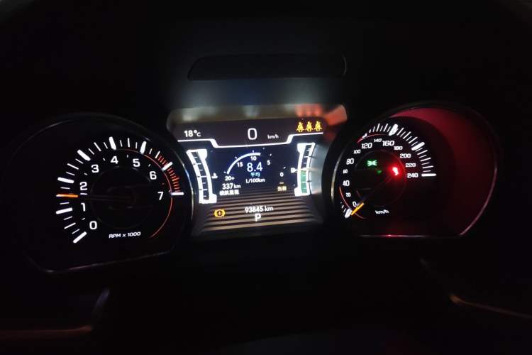 Used Jeep Grand Commander 2018 2.0T Four-Wheel Drive Enjoyment Edition China VI Instrument Cluster