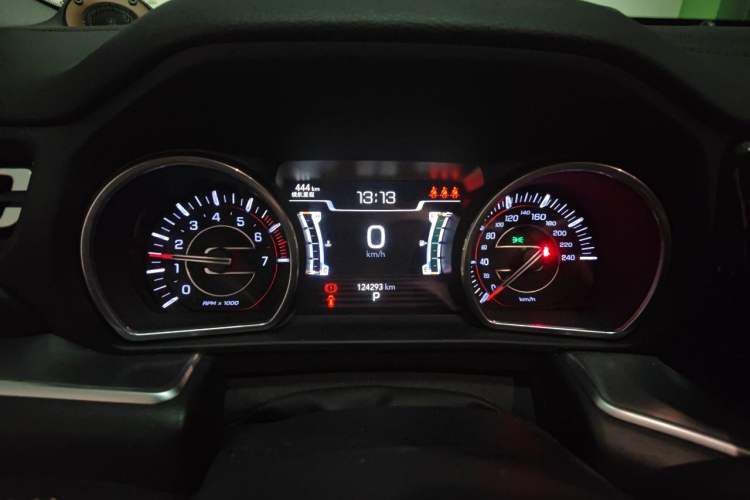 Used Jeep Grand Commander 2018 2.0T Four-Wheel Drive Enjoyment Edition China VI Instrument Cluster