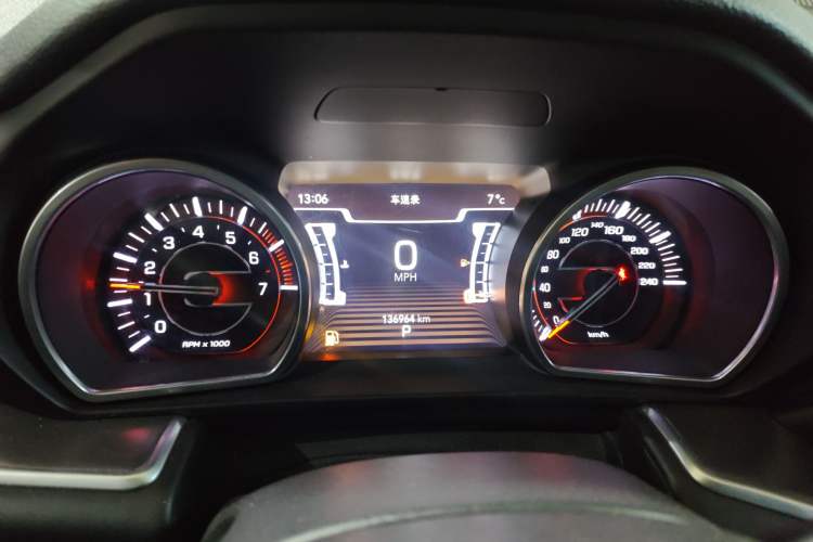 Used Jeep Grand Commander 2018 2.0T Four-Wheel Drive Smart Enjoyment Version China V Emission Standard Instrument Cluster