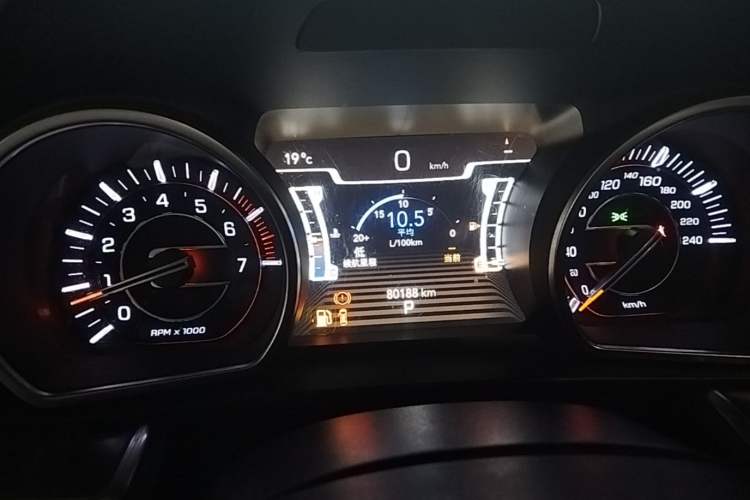 Used Jeep Grand Commander 2018 2.0T Two-Wheel Drive Enjoy Edition China V Instrument Cluster