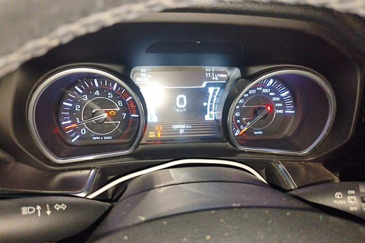 Used Jeep Grand Commander 2018 2.0T Four-Wheel Drive Smart Enjoyment Version China V Emission Standard Instrument Cluster