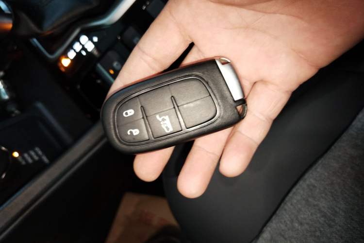 Used Jeep Grand Commander 2018 2.0T Four-Wheel Drive Prestige Edition China V Interior 1