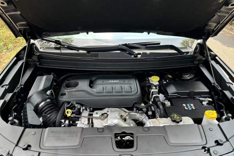 Used Jeep Grand Commander 2018 2.0T Four-Wheel Drive Prestige Edition China V Interior 10