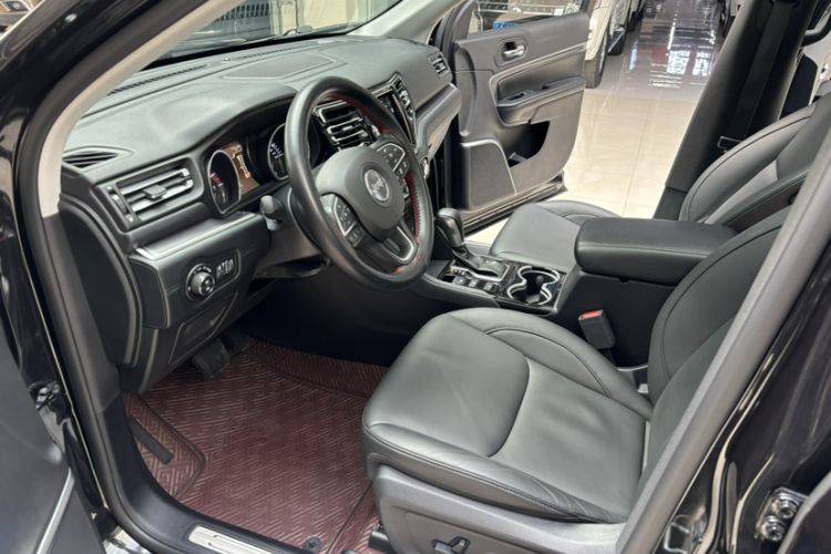 Used Jeep Grand Commander 2018 2.0T Four-Wheel Drive Prestige Edition China V Interior 2