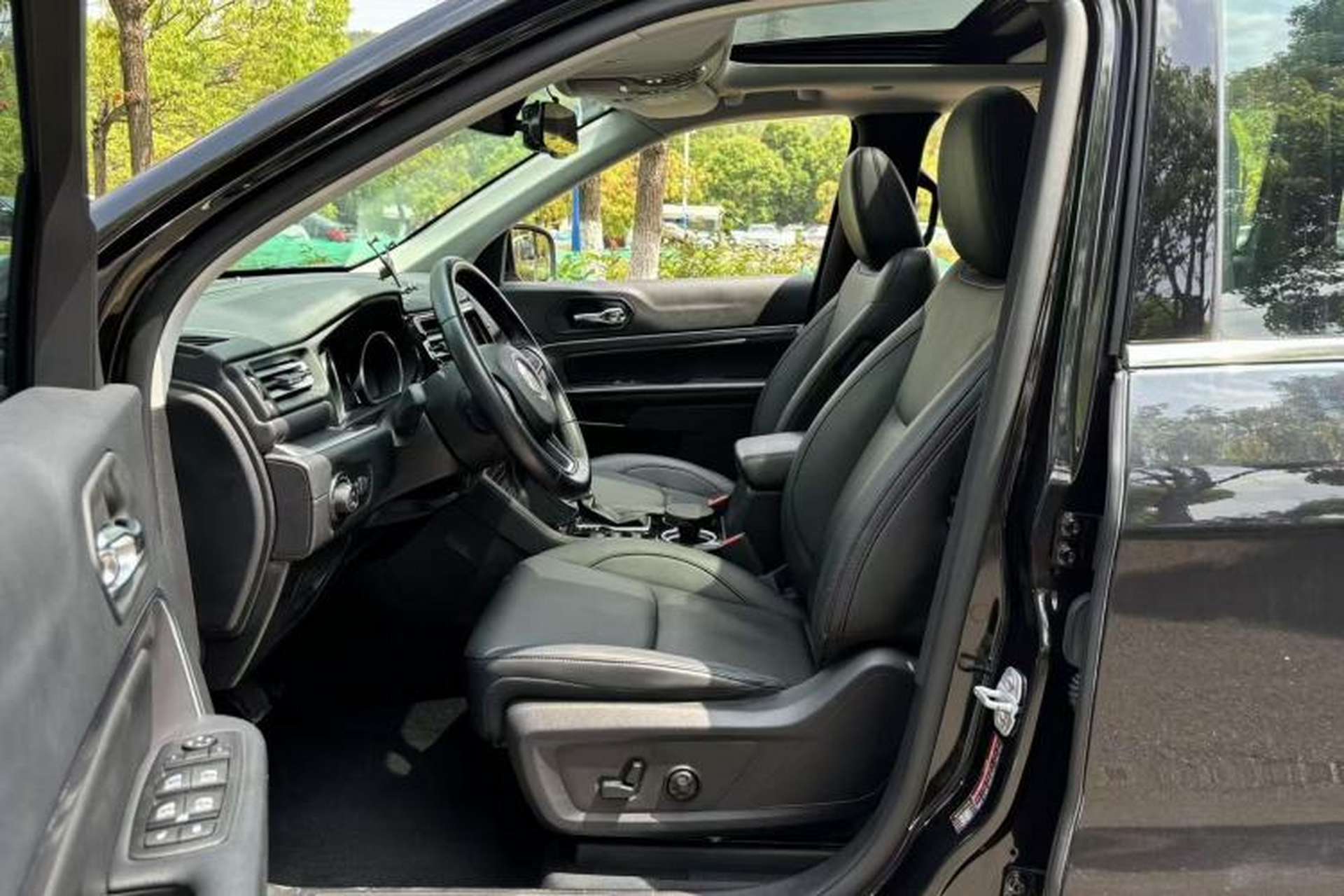 Used Jeep Grand Commander 2018 2.0T Four-Wheel Drive Prestige Edition China V Interior 2