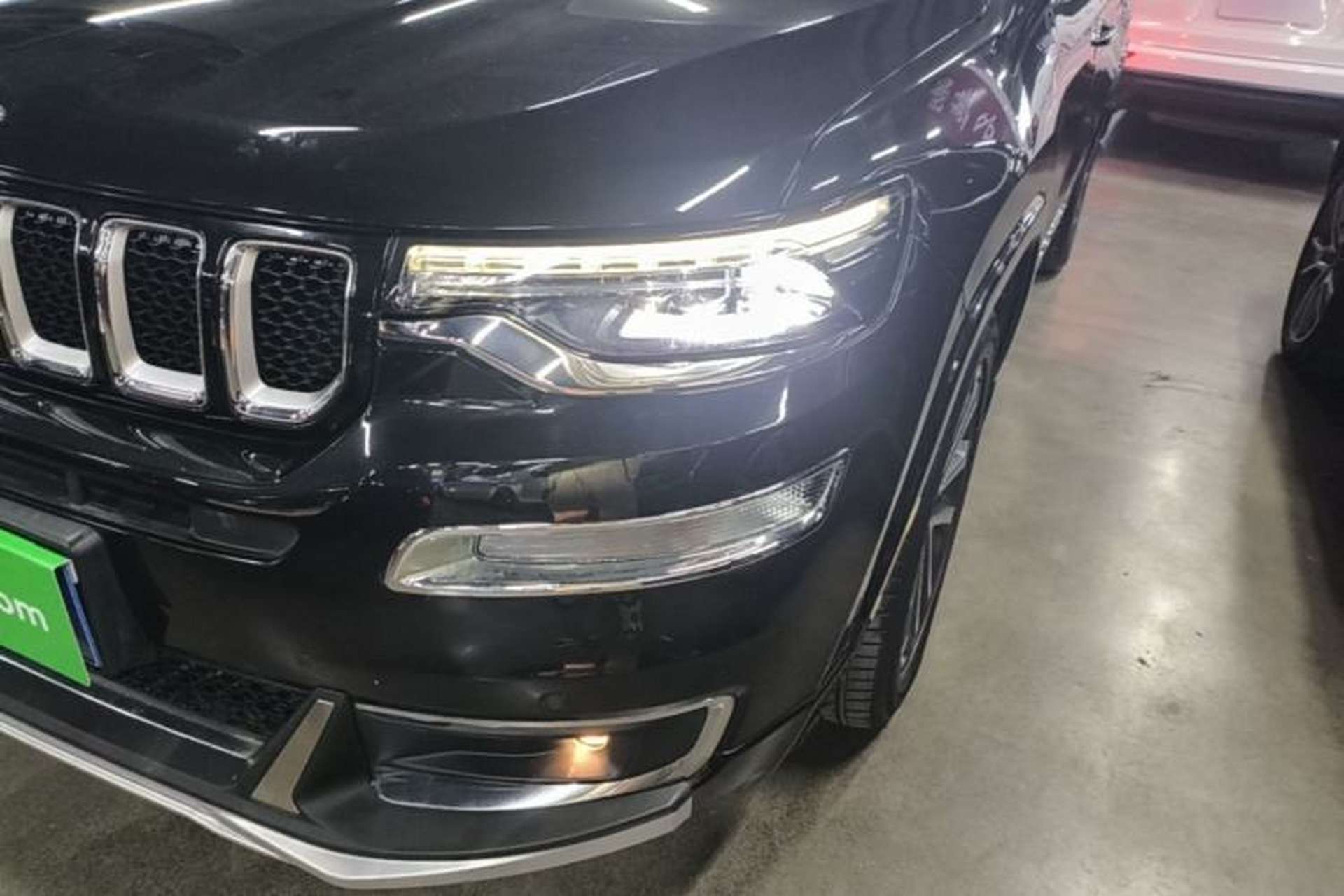 Used Jeep Grand Commander 2018 2.0T Four-Wheel Drive Smart Enjoyment Version China V Emission Standard Left Front Headlight