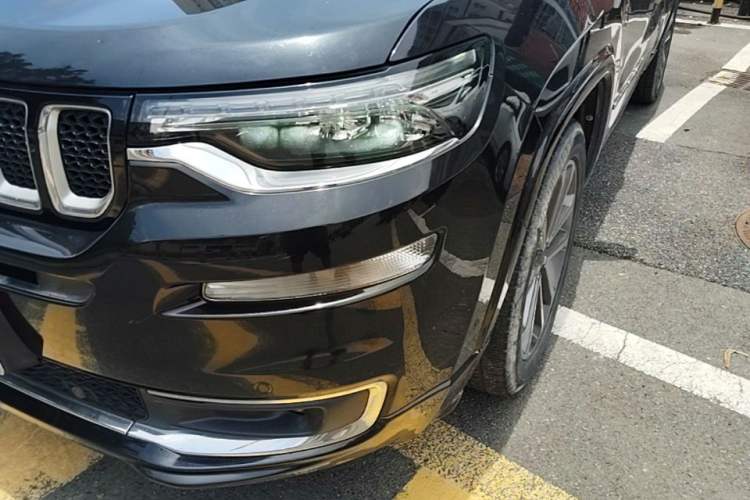 Used Jeep Grand Commander 2018 2.0T Four-Wheel Drive Smart Enjoyment Version China V Emission Standard Left Front Headlight