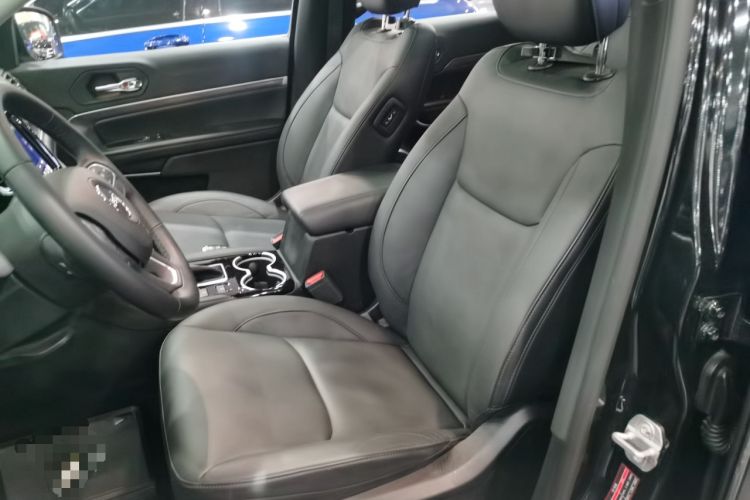 Used Jeep Grand Commander 2018 2.0T Four-Wheel Drive Enjoyment Edition China VI Left Front Seat