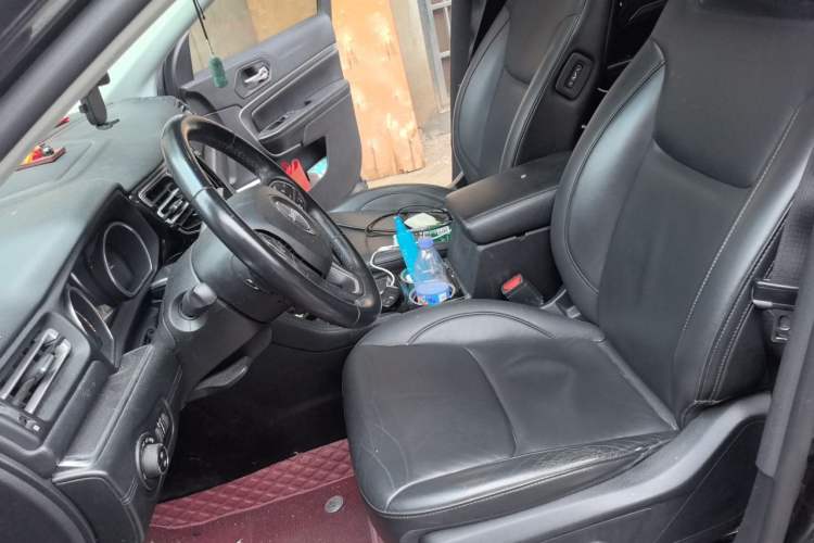 Used Jeep Grand Commander 2018 2.0T Four-Wheel Drive Prestige Edition China V Left Front Seat