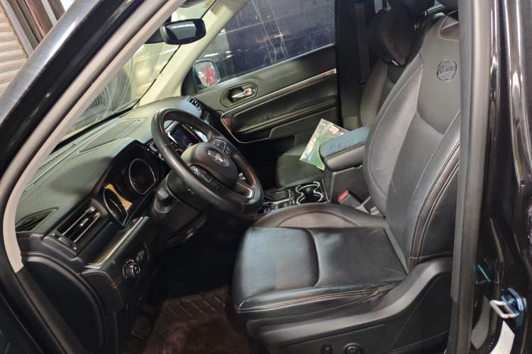 Used Jeep Grand Commander 2018 2.0T Four-Wheel Drive Smart Enjoyment Version China V Emission Standard Left Front Seat