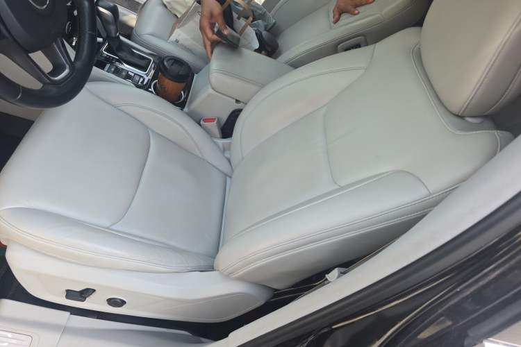 Used Jeep Grand Commander 2018 2.0T Four-Wheel Drive Premium Navigation Version China V Left Front Seat
