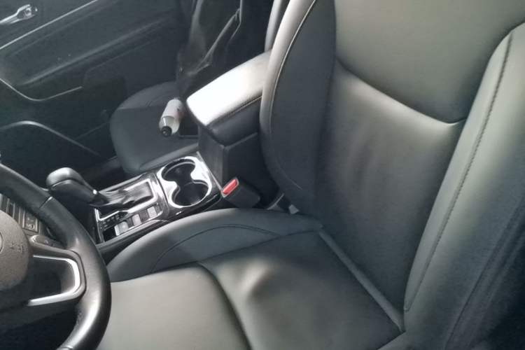 Used Jeep Grand Commander 2018 2.0T Four-Wheel Drive Enjoyment Edition China VI Left Front Seat