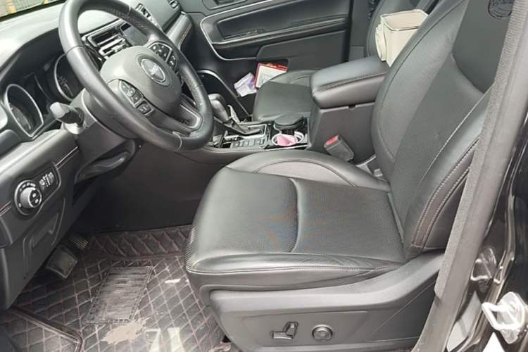 Used Jeep Grand Commander 2018 2.0T Four-Wheel Drive Smart Enjoyment Version China V Emission Standard Left Front Seat