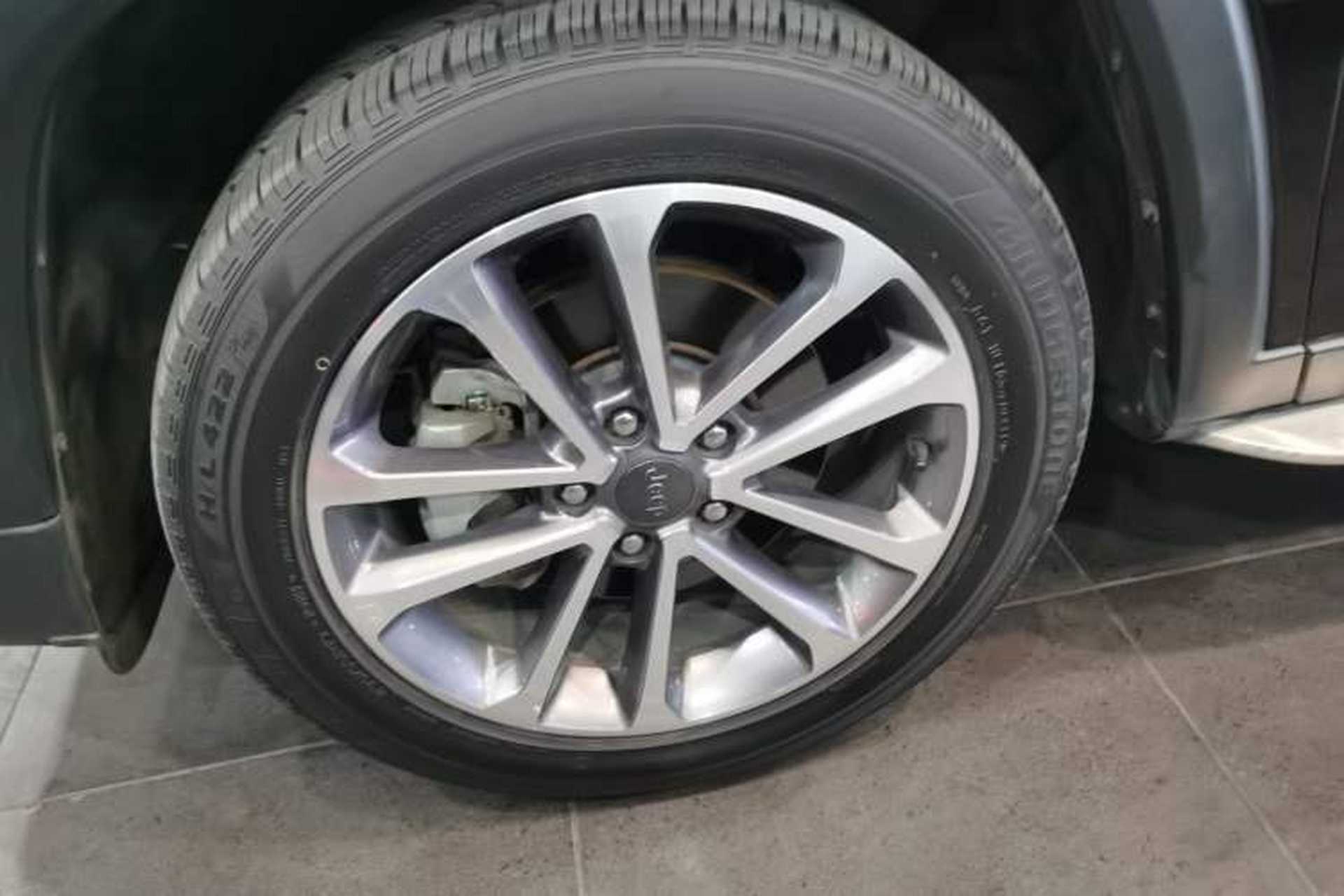 Used Jeep Grand Commander 2018 2.0T Four-Wheel Drive Enjoyment Edition China VI Left Front Wheel Hub