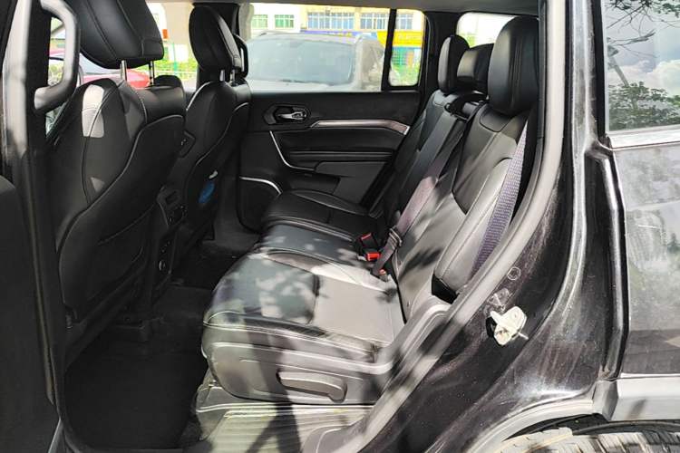 Used Jeep Grand Commander 2018 2.0T Four-Wheel Drive Prestige Edition China V Left Rear Seat