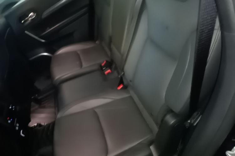 Used Jeep Grand Commander 2018 2.0T Four-Wheel Drive Enjoyment Edition China VI Left Rear Seat