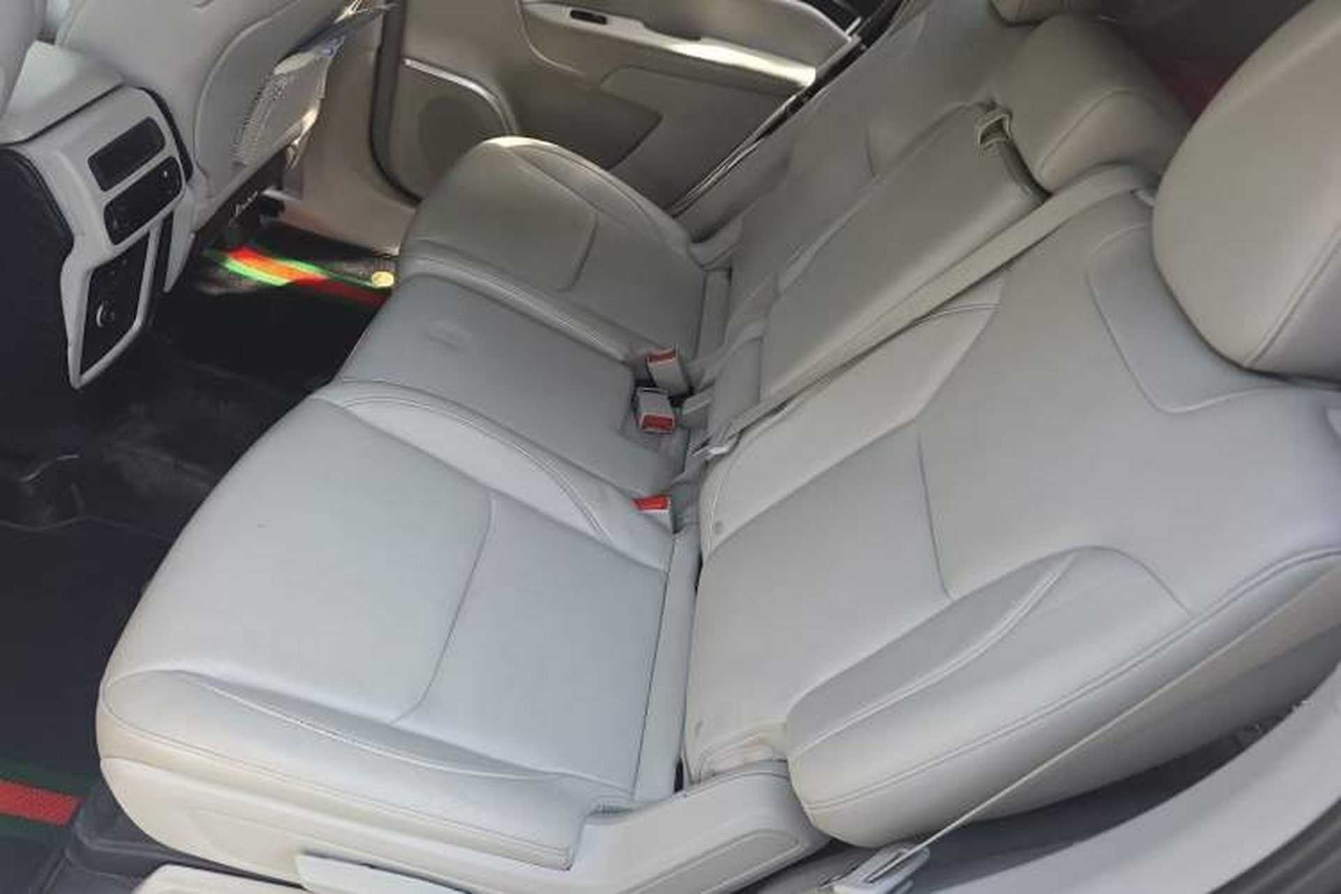 Used Jeep Grand Commander 2018 2.0T Four-Wheel Drive Premium Navigation Version China V Left Rear Seat