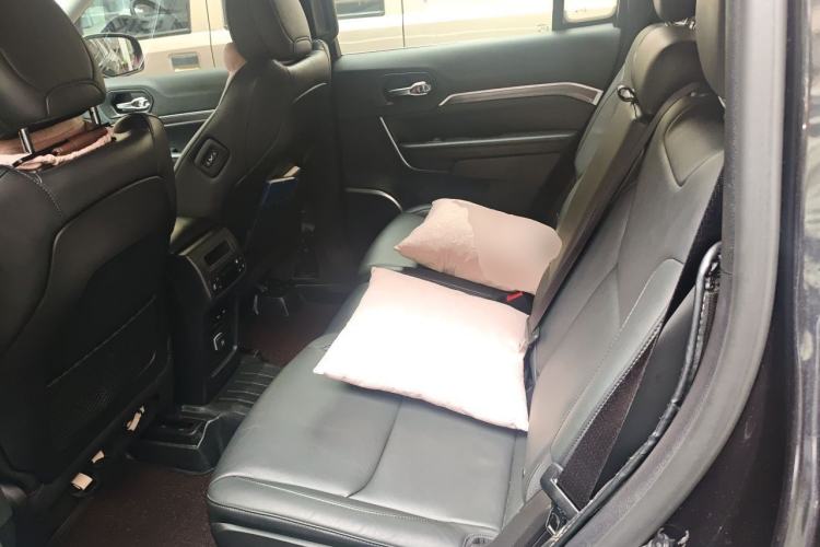 Used Jeep Grand Commander 2018 2.0T Four-wheel Drive Premium Edition China VI Left Rear Seat