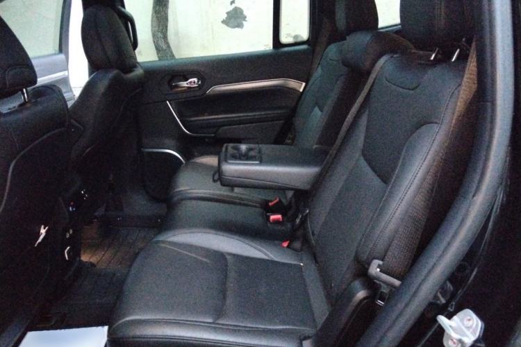 Used Jeep Grand Commander 2018 2.0T Four-wheel Drive Premium Edition China VI Left Rear Seat