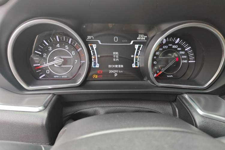 Used Jeep Grand Commander 2018 2.0T Four-Wheel Drive Enjoyment Version China V Odometer Close Up