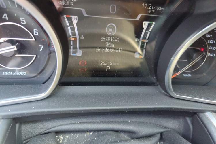 Used Jeep Grand Commander 2018 2.0T Four-Wheel Drive Smart Enjoyment Version China V Emission Standard Odometer Close Up