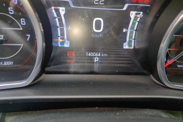 Used Jeep Grand Commander 2018 2.0T Four-Wheel Drive Smart Enjoyment Version China V Emission Standard Odometer Close Up