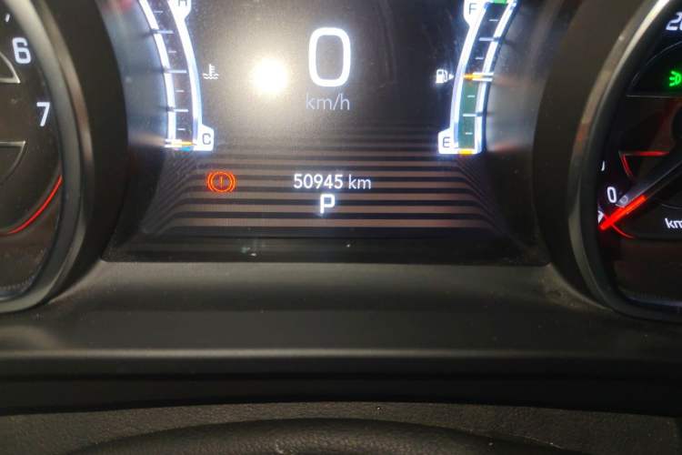 Used Jeep Grand Commander 2018 2.0T Four-Wheel Drive Enjoyment Edition China VI Odometer Close Up