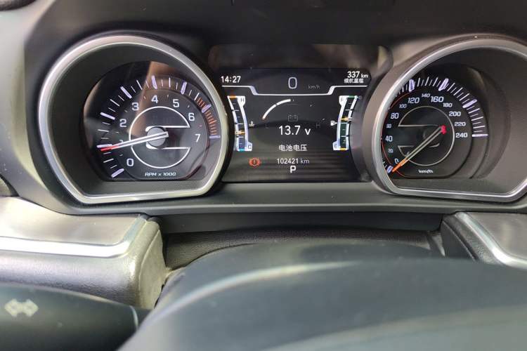 Used Jeep Grand Commander 2018 2.0T Four-wheel Drive Premium Edition China VI Odometer Close Up