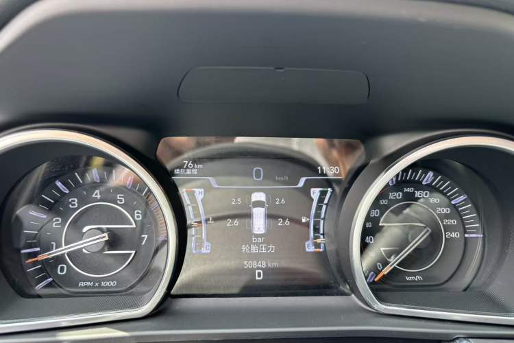 Used Jeep Grand Commander 2018 2.0T Four-Wheel Drive Prestige Edition China V Odometer Close Up