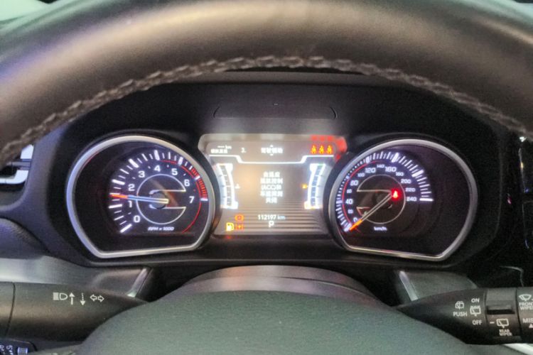 Used Jeep Grand Commander 2018 2.0T Four-Wheel Drive Prestige Edition China V Odometer Close Up
