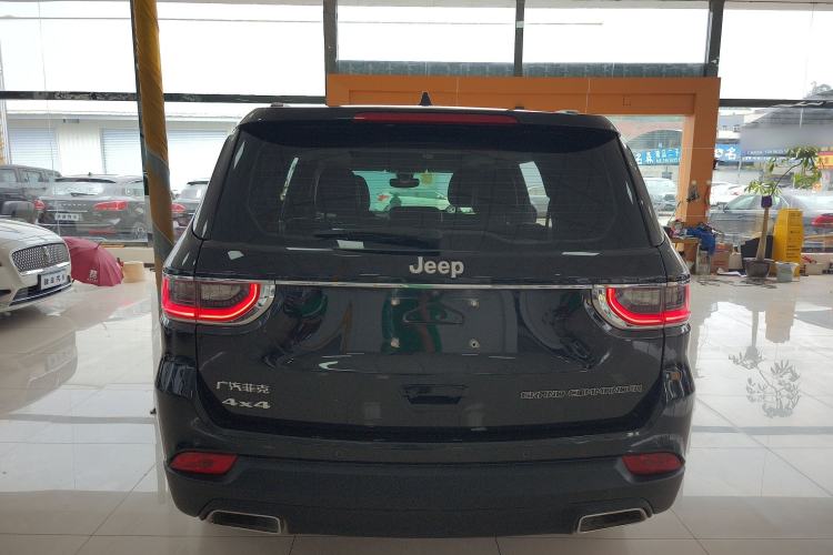 Used Jeep Grand Commander 2018 2.0T Four-Wheel Drive Enjoyment Edition China VI Rear