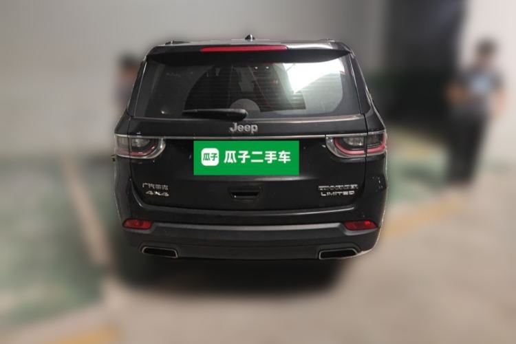 Used Jeep Grand Commander 2018 2.0T Four-Wheel Drive Enjoyment Edition China VI Rear