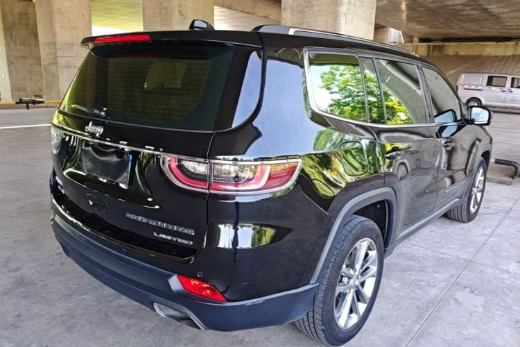 Used Jeep Grand Commander 2018 2.0T Four-Wheel Drive Premium Navigation Version China V Rear Right 45 Deg