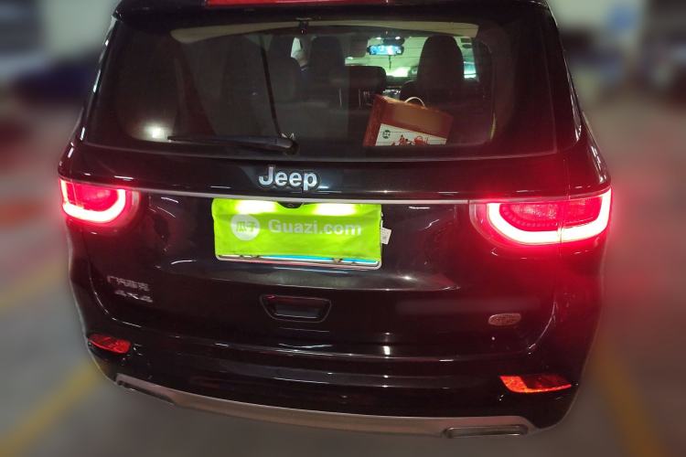 Used Jeep Grand Commander 2018 2.0T Four-Wheel Drive Smart Enjoyment Version China VI Rear